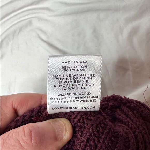 Love Your Melon Harry Potter Lightning Bolt Glasses Ribbed Knit Beanie Hat. - Picture 6 of 6